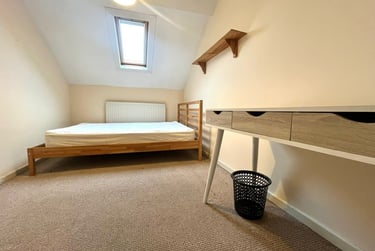 1 bed flat, Adamsdown, Adamstown, Cardiff, CF240LF - Image 3