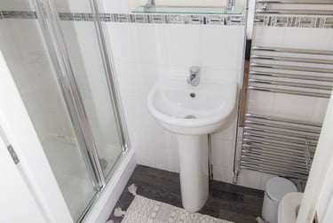 4 bed house, Blue Fox Close, City Centre, Leicester, LE30EE - Image 15