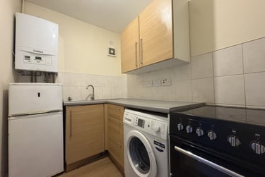 1 bed house, Roath, Plasnewydd, Cardiff, CF243QX - Image 2