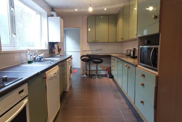 5 bed house, Mount Pleasant, Swansea, SA16HY - Image 2