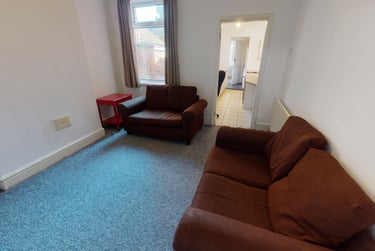 4 bed house, Lytton Road, Clarendon Park, Leicester, LE21WJ - Image 1