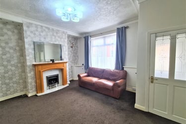 3 bed house, Raikes Road, Deepdale, Preston, PR15ER - Image 2