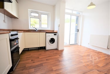 3 bed house, Port Tennant, Swansea, SA18PA - Image 2