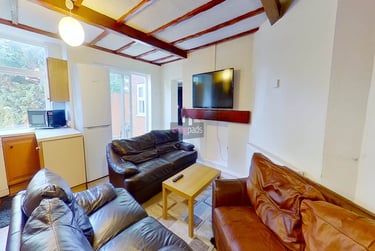 7 bed house, Salford, Seedley, M67HN - Image 2