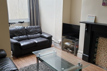 6 bed house, Uplands, Swansea, SA20AB - Image 3