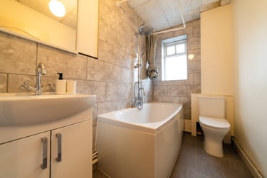 1 bed flat, Cathays, Cardiff, CF244HH - Image 8