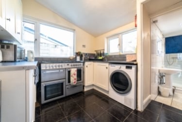 1 bed house, Roath, Plasnewydd, Cardiff, CF243EX - Image 4