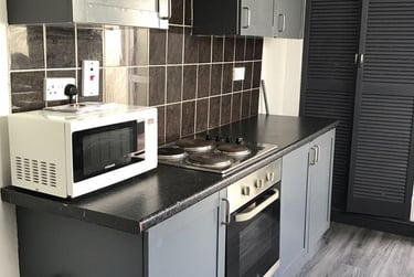 2 bed house, St Thomas, Swansea Marina, Swansea, SA18BX - Image 1