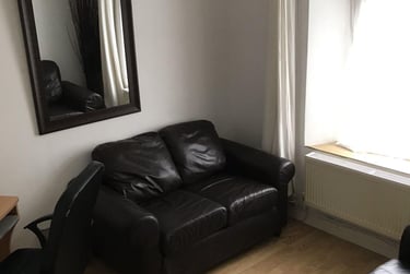 2 bed house, St Thomas, Swansea Marina, Swansea, SA18BX - Image 3