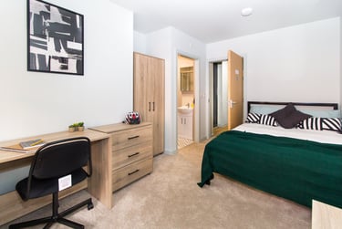 4 bed flat, York Road, Highfields, Leicester, LE15TS - Image 1