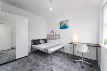 5 bed house, Salford, Langworthy, M65WG - Image 8