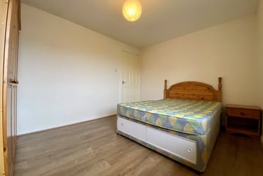 1 bed house, Cardiff Bay, Grangetown, Cardiff, CF117FD - Image 4