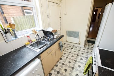 3 bed house, Dawlish Road, Selly Park, Birmingham, B297AW - Image 2