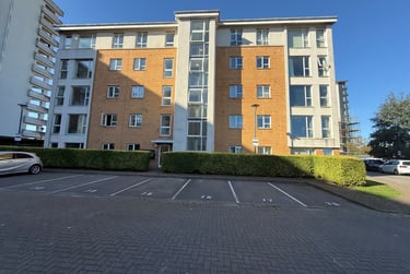 2 bed flat, Cardiff Bay, Grangetown, Cardiff, CF105NT - Image 7