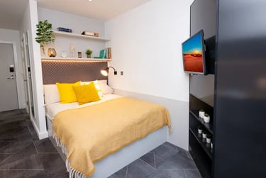 Platinum Ensuite at Glasgow West End, Kelvinhaugh Street, City Centre, Glasgow, G38PX - Image 2