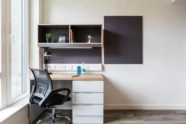 Gold Ensuite Accessible at The Cam Foundry, 315 Mill Road, City Centre, Cambridge, CB13DL - Image 1