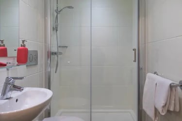 Platinum Shared House at The Cam Foundry, 315 Mill Road, City Centre, Cambridge, CB13DL - Image 3