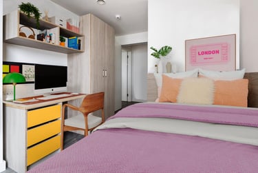 Platinum Ensuite - Image 1