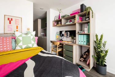 Platinum Studio - Image 1