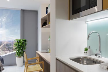 Bronze Studio - Image 1