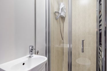 6 bed house, Northfields, Earlham, Norwich, NR47ES - Image 11