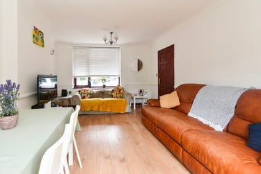 3 bed house, Henderson Road, Earlham, Norwich, NR47JW - Image 4