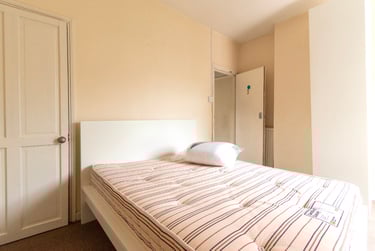 3 bed house, Connaught Road, City Centre, Norwich, NR23BS - Image 8