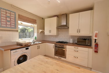 4 bed house, Sotherton Road, Eaton, Norwich, NR47DA - Image 2