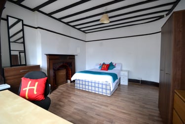 5 bed house, Rolleston Drive, Lenton, Nottingham, NG71JT - Image 3