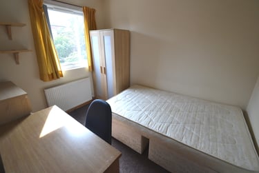 6 bed house, Balfour Road, Radford, Nottingham, NG71NZ - Image 11