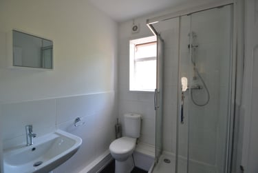 6 bed house, Lace Street, Dunkirk, Nottingham, NG72JT - Image 3