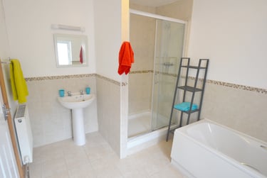 6 bed house, Melton Road, West Bridgford, Nottingham, NG27NF - Image 3