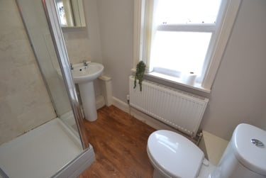 5 bed house, Epperstone Road, West Bridgford, Nottingham, NG27QF - Image 3