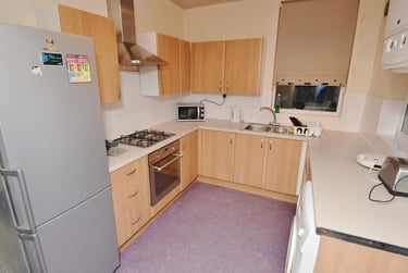 5 bed house, Trinity Avenue, Lenton, Nottingham, NG72EU - Image 2