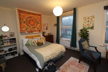 4 bed house, Harrington Drive, Lenton, Nottingham, NG71JH - Image 1