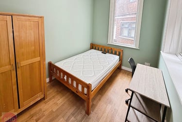 8 bed flat, Derby Road, Lenton, Nottingham, NG71QN - Image 15