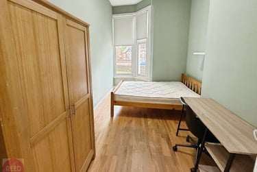 8 bed flat, Derby Road, Lenton, Nottingham, NG71QN - Image 11