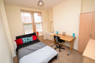 4 bed house, Dunkirk Road, Dunkirk, Nottingham, NG72PH - Image 2