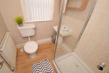 4 bed house, Hawksworth Road, West Bridgford, Nottingham, NG25FS - Image 5