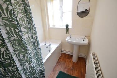 2 bed flat, Henry Road, West Bridgford, Nottingham, NG27ND - Image 8