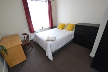 2 bed flat, Henry Road, West Bridgford, Nottingham, NG27ND - Image 5