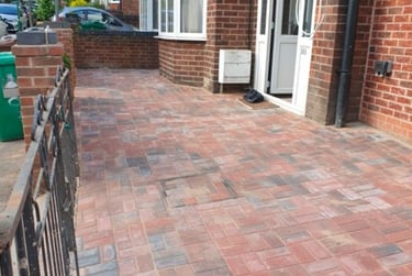 5 bed house, Harrington Drive, Lenton, Nottingham, NG71JJ - Image 2