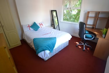 2 bed flat, Radford Boulevard, Radford, Nottingham, NG73BN - Image 4