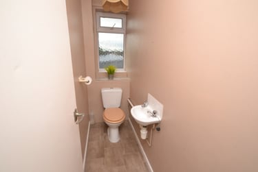 5 bed house, Allenfield Court, Park Road, Lenton, Nottingham, NG71LH - Image 9