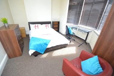 6 bed house, Johnson Road, Lenton, Nottingham, NG72BX - Image 4