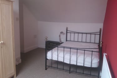 4 bed house, Cycle Road, Lenton, Nottingham, NG72DT - Image 1