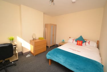 6 bed house, Johnson Road, Lenton, Nottingham, NG72BX - Image 5