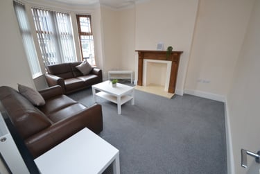 5 bed house, Chantrey Road, West Bridgford, Nottingham, NG27NR - Image 2
