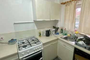 3 bed house, Heron Drive, Lenton, Nottingham, NG72DE - Image 3