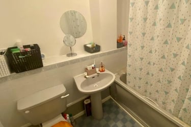 3 bed house, Falcon Close, Lenton, Nottingham, NG72DL - Image 10